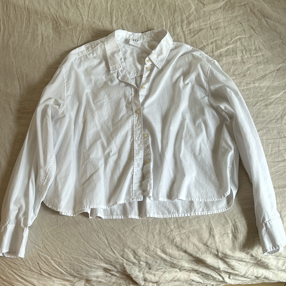 Gap button down shirt
